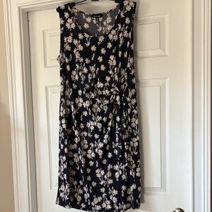 Elegant Floral Midi Dress - Black and White